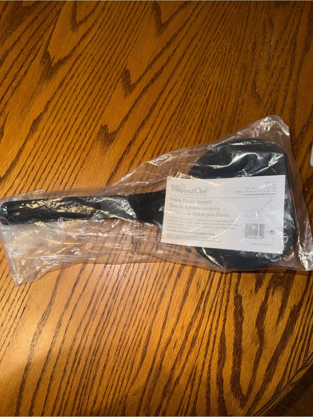 Pampered Chef Panini Spatula 2352 Black Nylon Hamburger Sandwich Turner New Flip